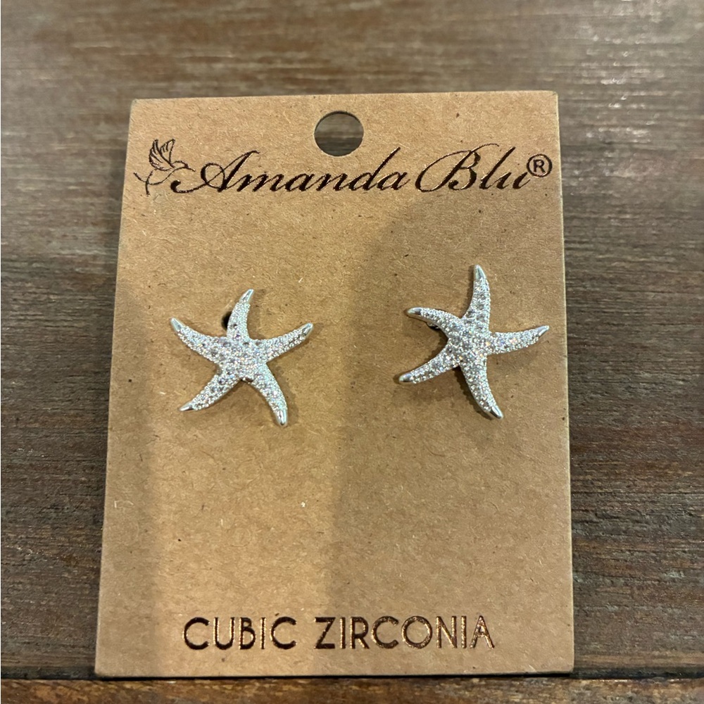 NWT Amanda Blu mini Starfish Cubic Zirconia Earrings